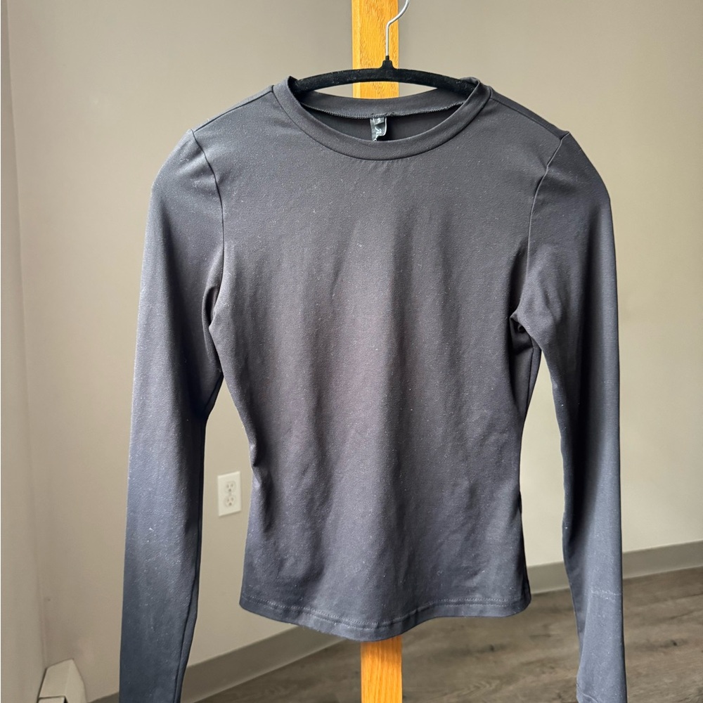 Women’s Long Sleeve Black Top